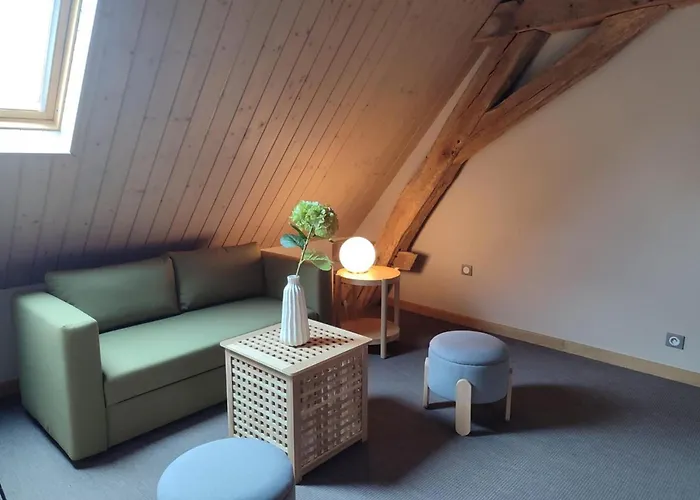 Holiday home Rustique Au Calme Avec Cheminee Et Jardin, 4 Pers. - Fr-1-489-600 Montbeugny