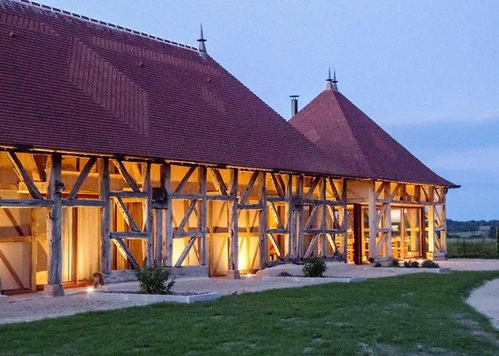 Vakantiehuis Rustique Au Calme Avec Cheminee Et Jardin, 4 Pers. - Fr-1-489-600